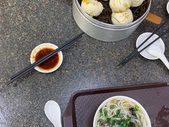 牛肉包子-胡家包子·清真(大众巷店)