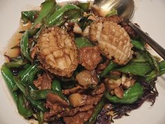 青椒紫苏炒鲍鱼-喜棠·长沙家宴·海鲜·湘菜(麓谷店)