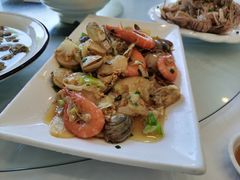 海鲜炒年糕-金海湾海鲜排档(朱家尖店)
