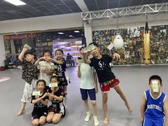 -拳义格斗搏击散打泰拳拳击俱乐部(裕华店)