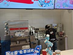 -DQ·蛋糕·冰淇淋(湖景东路店)