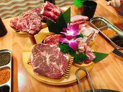 -炼瓦家日式烧肉·寿喜烧(融创精彩天地店)