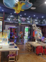 -卡通尼乐园(五彩世界店)