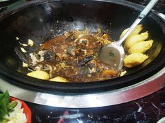 -边江铁锅炖鱼(振八街店)