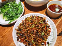 黑三剁-云海肴·汽锅鸡·云南菜(美罗城店)