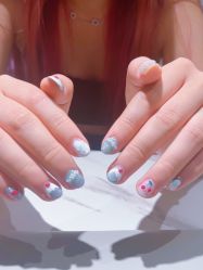 -丽心自助美甲美睫