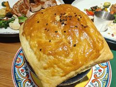 -米德维奇俄式西餐厅(西六道街店)