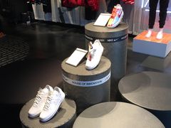 -NIKE品牌体验店(南京东路店)