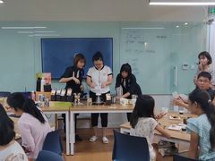 -EF英孚教育成人英语(伊势丹滨海店)