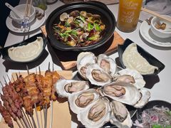-蚝堡海鲜·威海菜·海肠捞饭·烧烤·亚洲吃蚝公司(幸福门店)