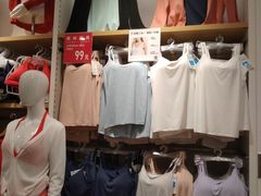 -优衣库(上海金桥太茂店)