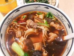 -远大美食广场(远大购物中心店)