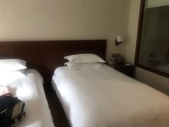 -天明山温泉大酒店