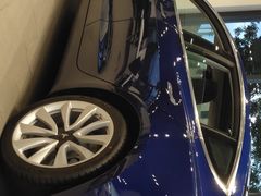 -TESLA 特斯拉(上海太古汇体验店)