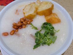 荔湾艇仔粥-点都德(千灯湖环宇城店)