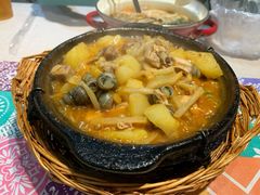 -丽丽三鲜螺蛳粉(田林路店)