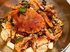 -七欣天香辣蟹火锅(闵行浦江欢乐颂店)
