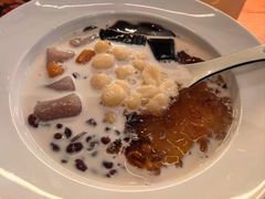 -RUXU入续糖水铺与包(卓悦中心店)