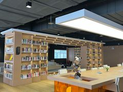 -南山图书馆(常兴路店)