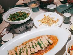 -鸽子侯·家宴·平价海鲜(绿地店)