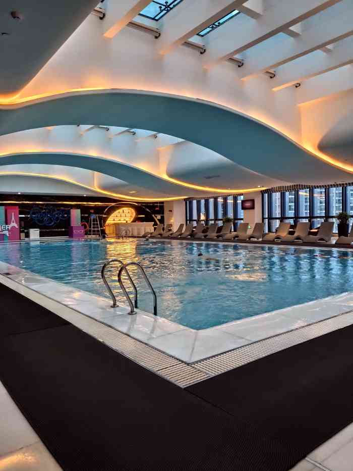 索菲特大酒店游泳池及健身中心