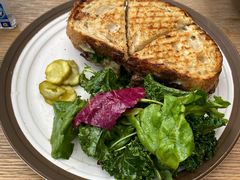 超级牛肉帕尼尼-O'mills Sourdough Bakery&Bistro(永嘉路店)