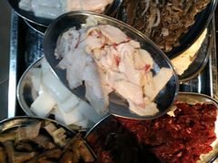-牛一煲美食(江高店)