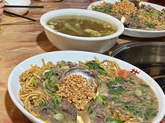 -壮雄牛屠牛肉店(两英店)