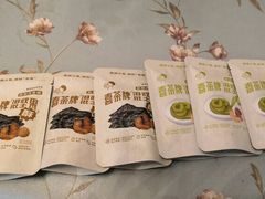 混坚果-喜茶(深圳海岸城店)