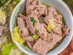 -全牛匠·乐山跷脚牛肉(新中关店)