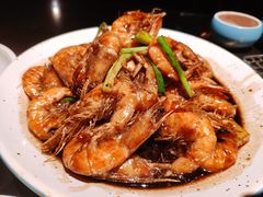 油爆基围虾-老头儿油爆虾·知味杭州(爱琴海购物中心)