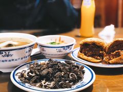 -老爆肚满五香烧牛羊肉