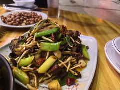 -干老庆贵州留一手烤鱼·地摊火锅(财经大学店)