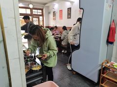-老字号.雅克白族石板烧十年老店(大理古城店)
