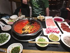 -纸盐河码头火锅(十八梯店)