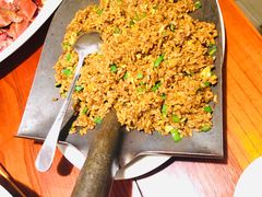 -茸梅路右拐龙虾-农家菜(松江店)