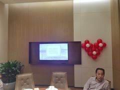 -泓历皇朝酒店(东亭店)