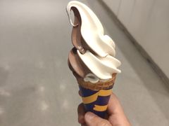 双色冰淇淋-宜家·瑞典风味餐厅(天津东丽商场店)