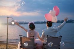 -雪中彩影婚纱摄影·微光艺术中心