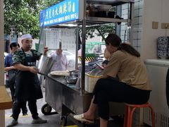 -刘老虎肉丸糊辣汤(总店)