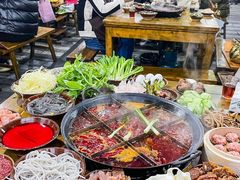 -正南齊北重庆老火锅(光华村直营店)