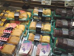 -红跑车蛋糕世界(网巾市店)