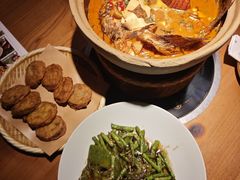 -吃饭皇帝大(长宁龙之梦店)
