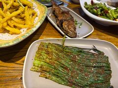 -不是烧烤·武汉烧烤·地道湖北菜(大成路店)