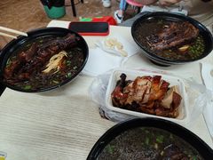 -小龙大肉面馆