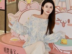-宝龙城(杭州滨江店)