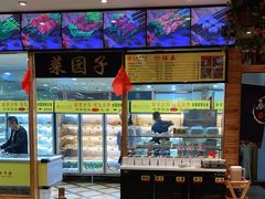 -袁记串串香(泉水轻轨站店)
