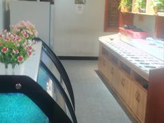 -乡土黄·鲜牛肉火锅·小龙虾(兴业街店)