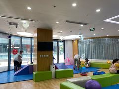 -澳洲袋鼠早教(金辉环球广场店)