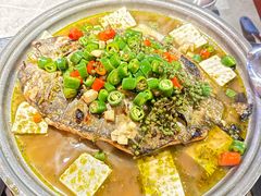 -令狐冲·炭烤活鱼(宝龙店)